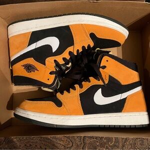 Air Jordan 1 ZOOM ‘Black Monarch 7.5